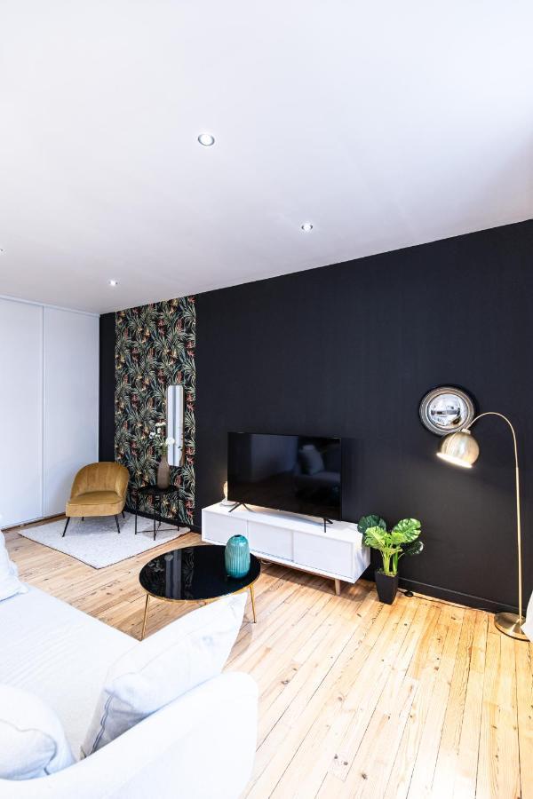 Le Cret - Place Jean Jaures Сент-Этьен Экстерьер фото